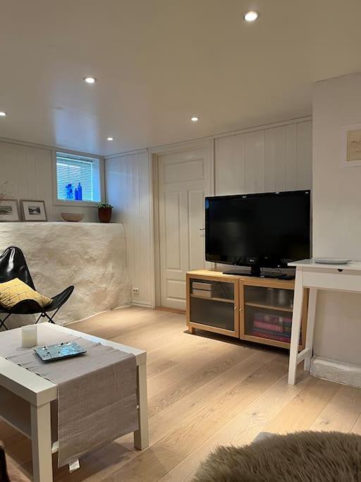 Hybel Med Bad Apartman Egersund Kültér fotó