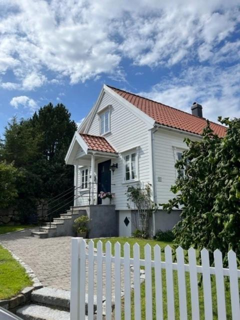 Hybel Med Bad Apartman Egersund Kültér fotó